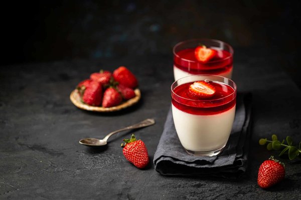 Comment faire une panna cotta au café avec une texture ferme et onctueuse?